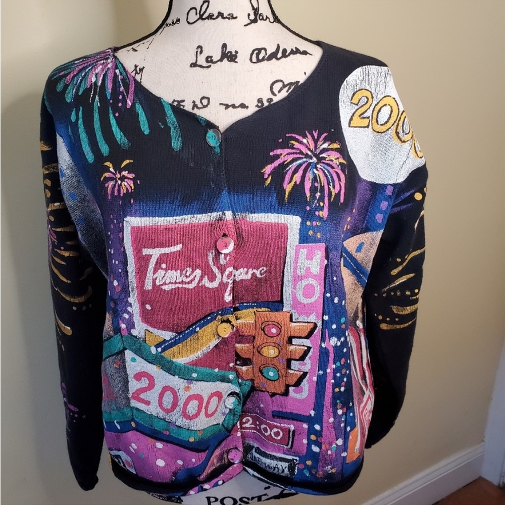Vintage Y2K 2000 NYC black knot cardigan sweater New York manhattan NYE